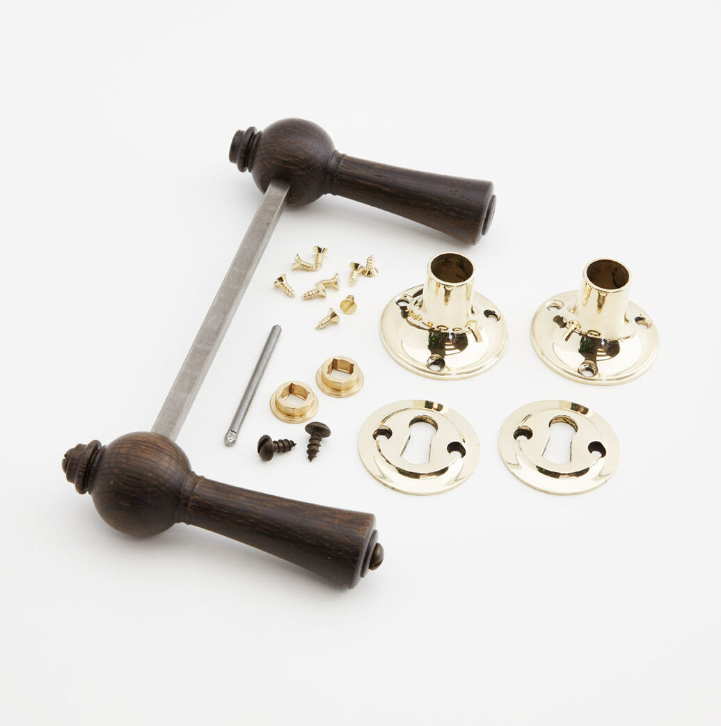 Trægreb til gammel dør - Knebelgreb i røget eg