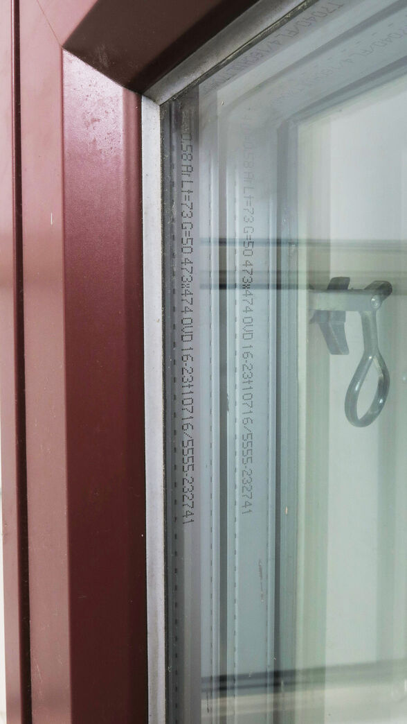 Dannebrogsvindue med super isoleringsværdi.