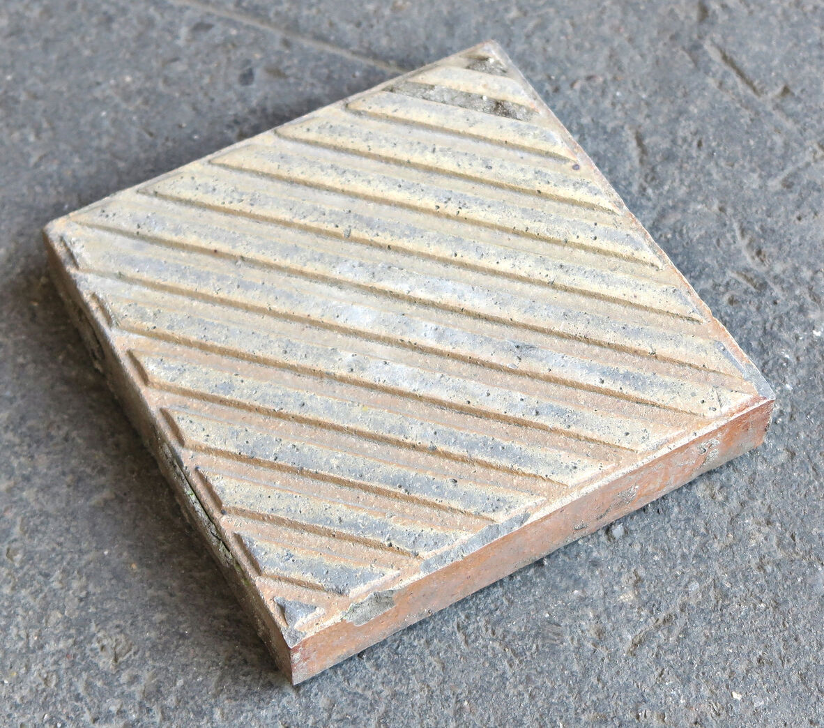 Hasle - gul klinke Hasle - gul klinke