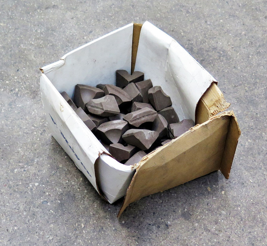 Hulkehlliste, brun klinkestump