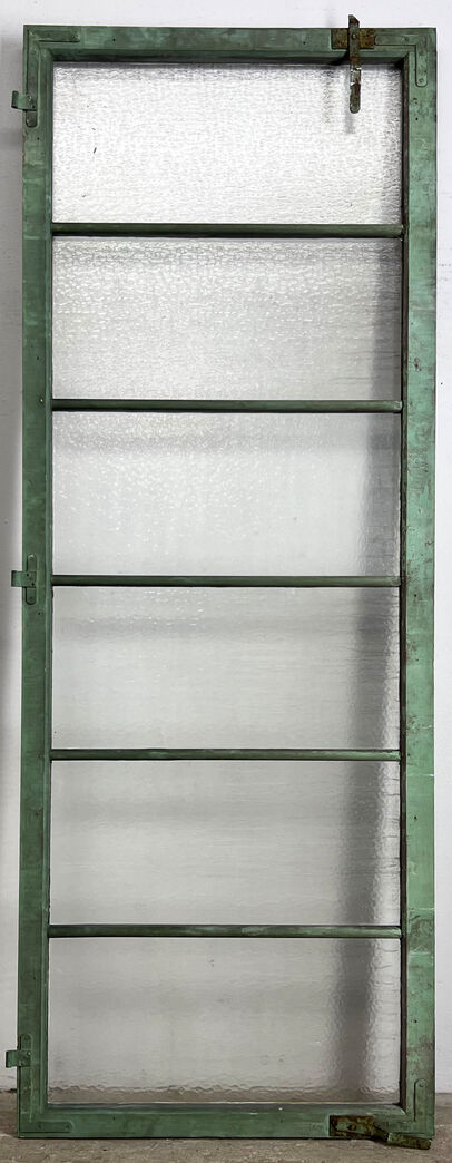 Kæmpe vinduesramme fra 