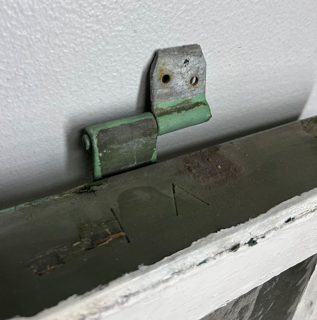 Kæmpe vinduesramme fra 