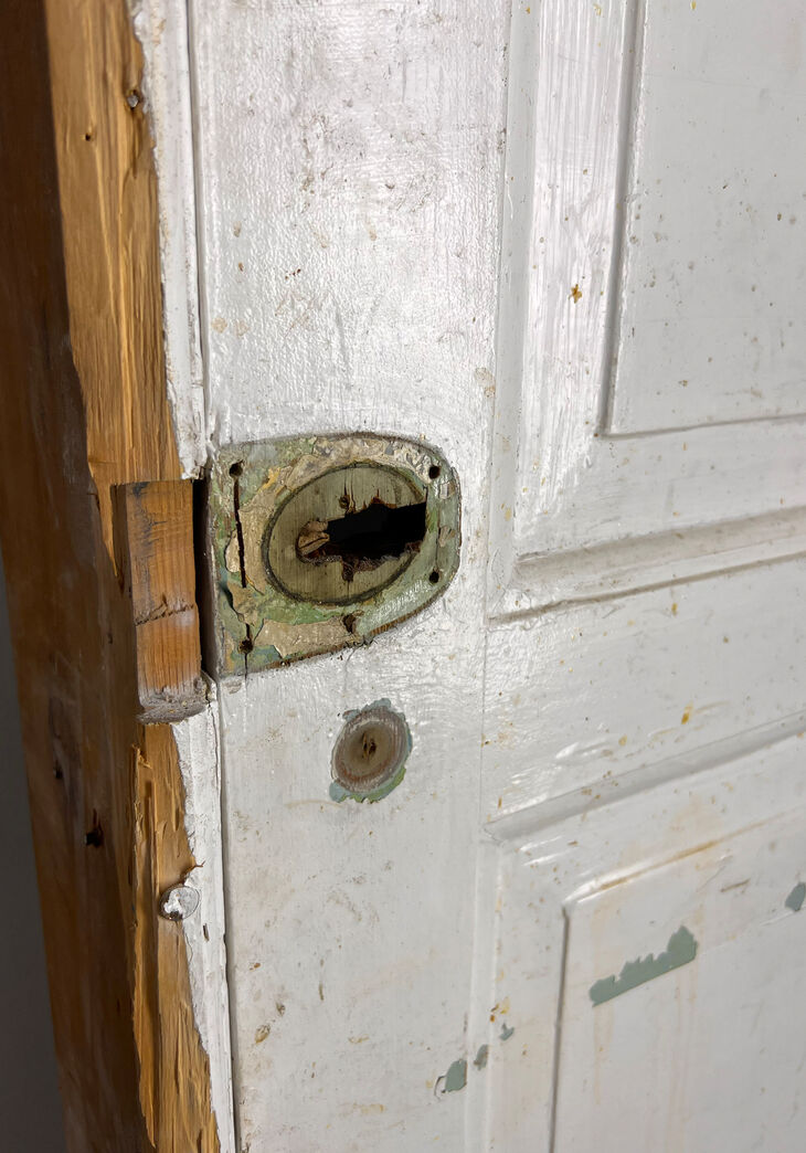 Fyldningsdør med karm