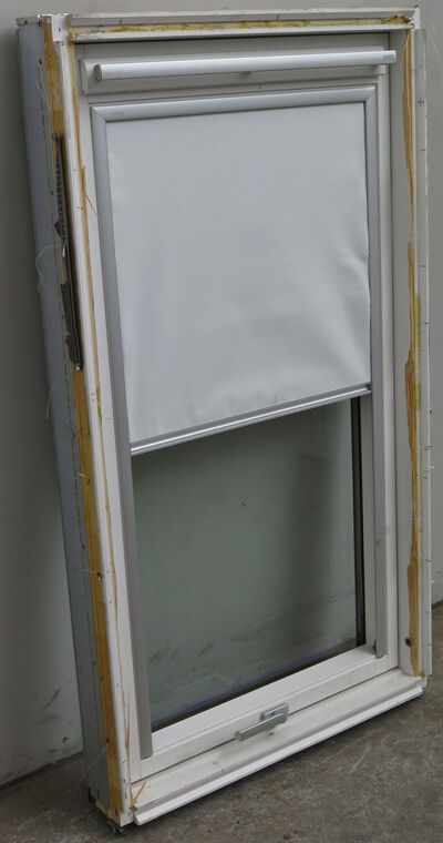 VELUX tophængt ovenlysvindue GPL 2068 - med skader