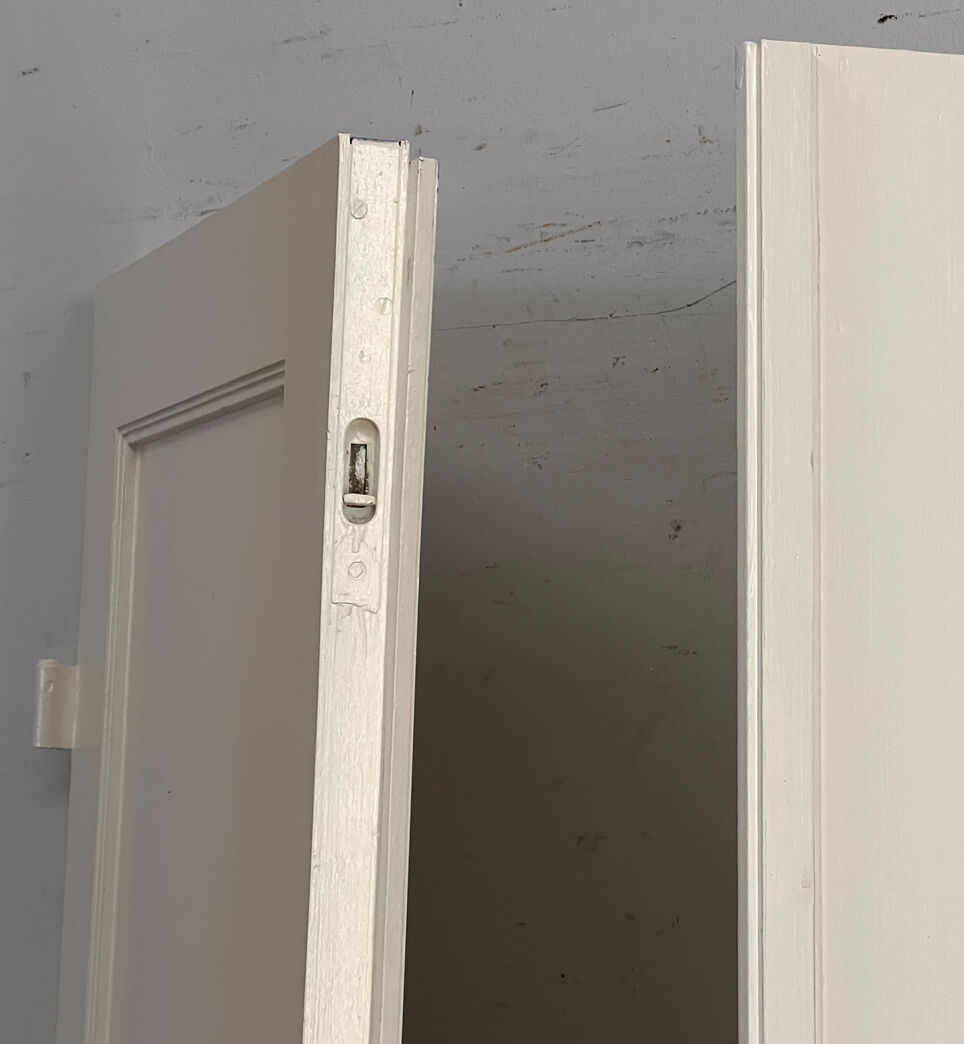 Dobbelt funkisdør med karm Dobbelt funkisdør med karm