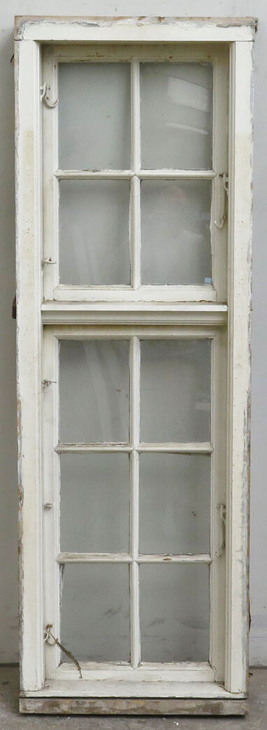 Sprossevindue med kittet enkeltlagsglas