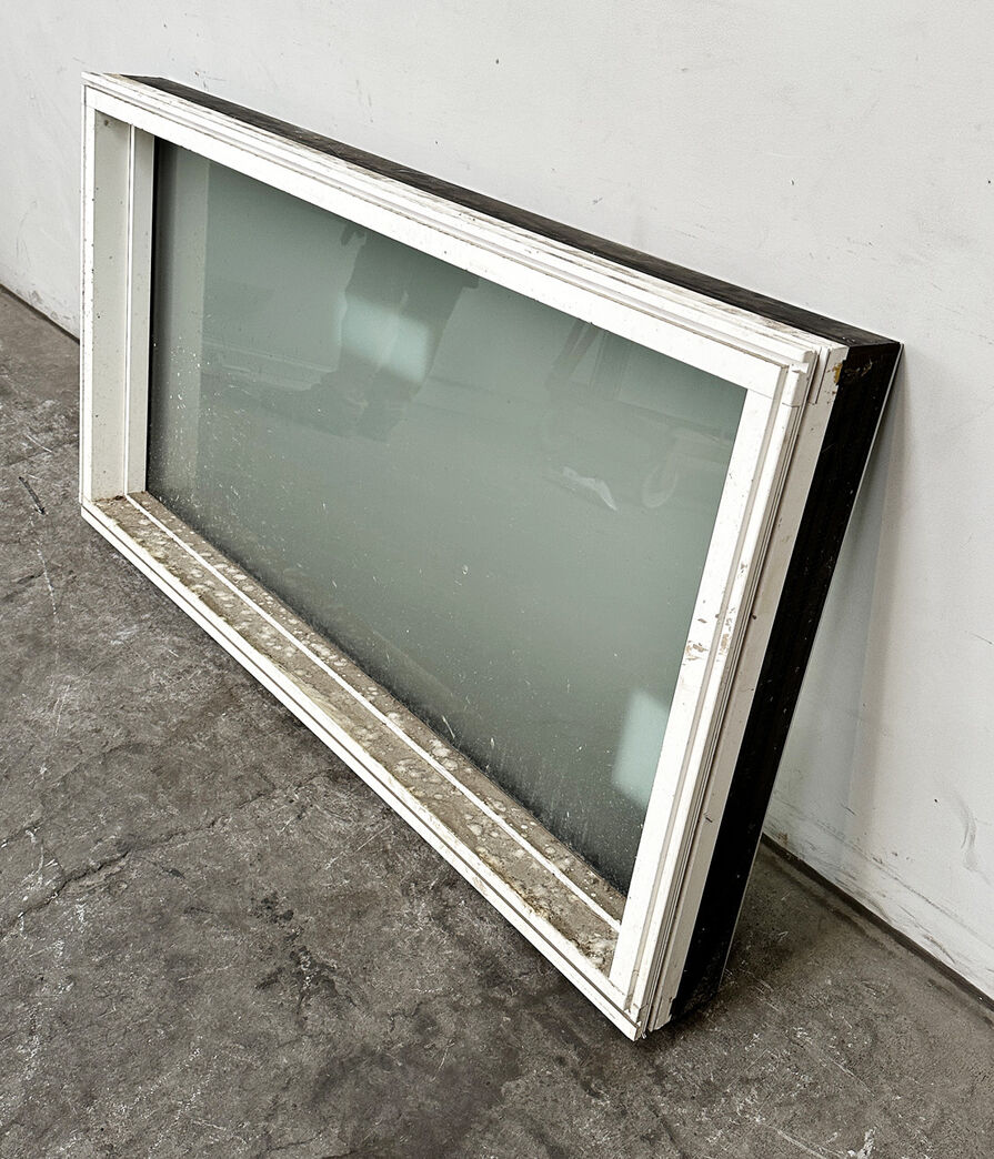 Træ alu vindue fra Idealcombi med matteret glas