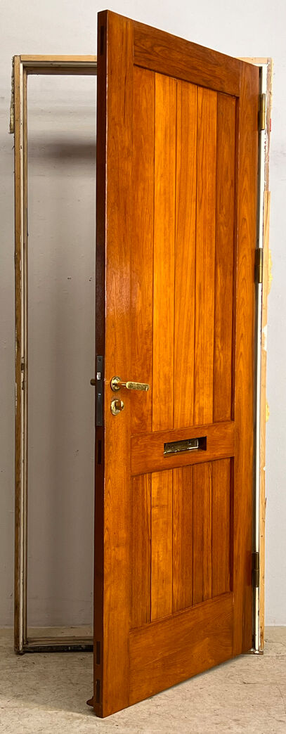 Yderdør i teaktræ med karm