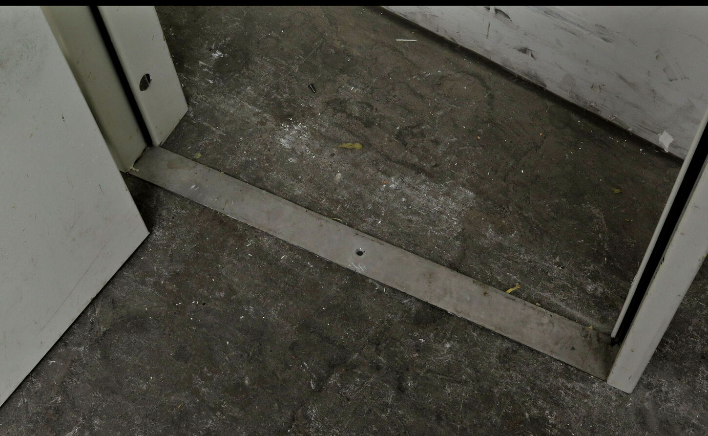 BS60 ståldør med karm