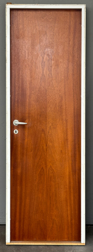 Mahognifineret dør med karm M7