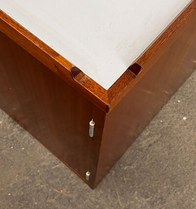 Lille skænk fra isbryderen 'Isbjørn' Lille skænk fra isbryderen 'Isbjørn'