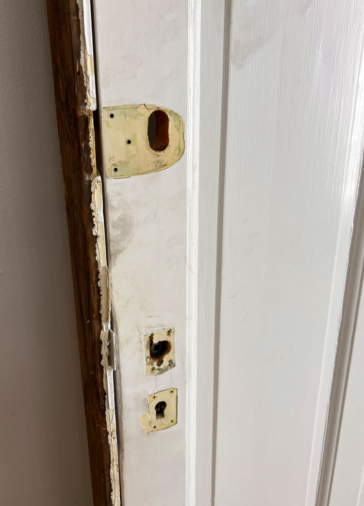 Fyldningsdør med karm