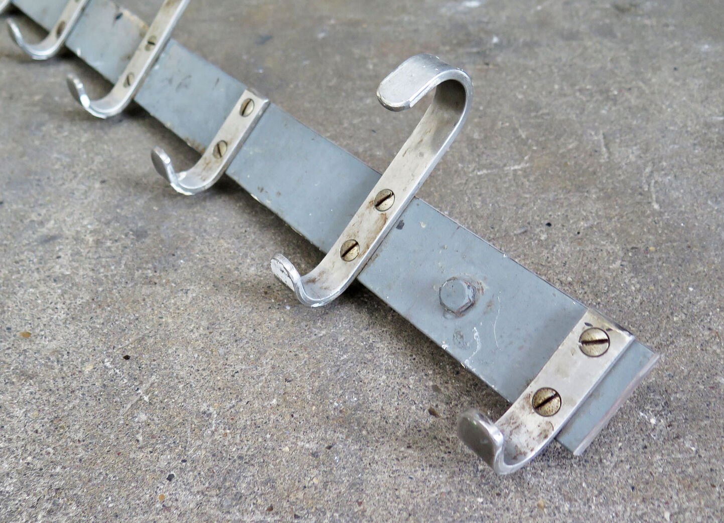 Knagerække længde 231 cm