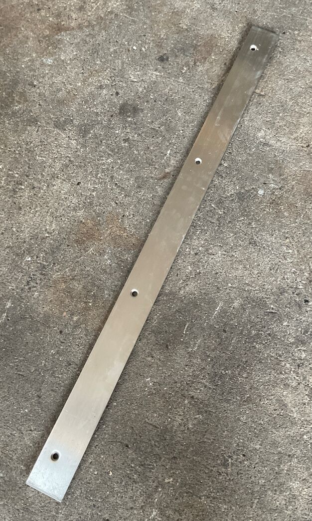 Bundstykke- stål- rustfrit 930 mm Bundstykke- stål- rustfrit 930 mm