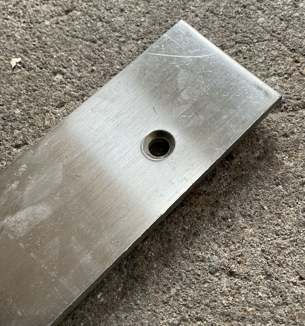 Bundstykke- stål- rustfrit 948 mm Bundstykke- stål- rustfrit 948 mm