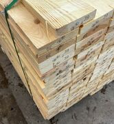 Ovntørret kantskåret fyr 32x150 mm 772 lbm.