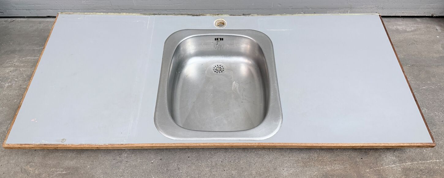 Tectum laminatbordplade med stålvask