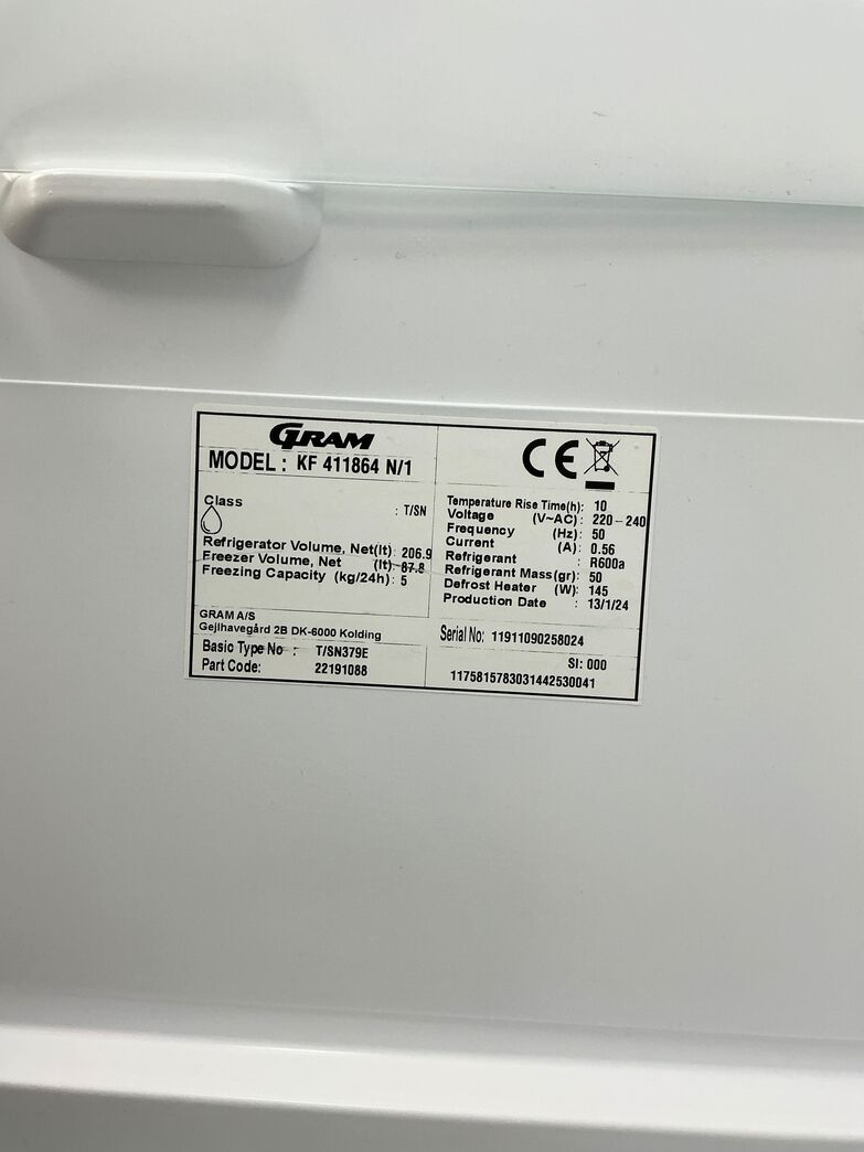 Fritstående GRAM Køle/Fryseskab 207/88 liter