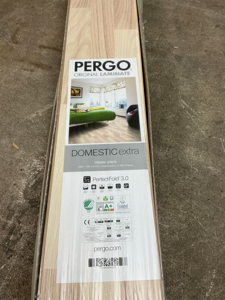 Pergo domestic extra  Nordic white ash. 3,9 m2