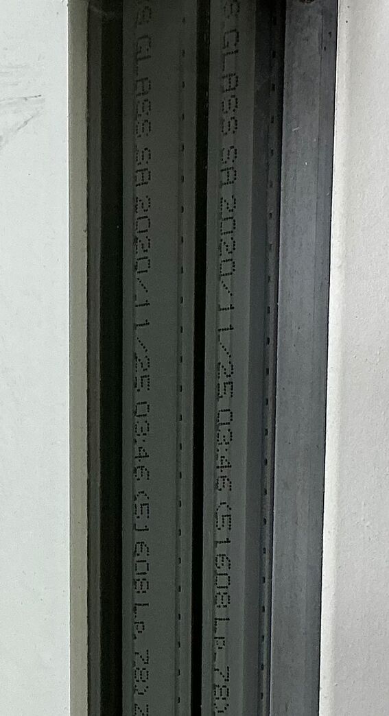 3-fags termovindue med sprosser