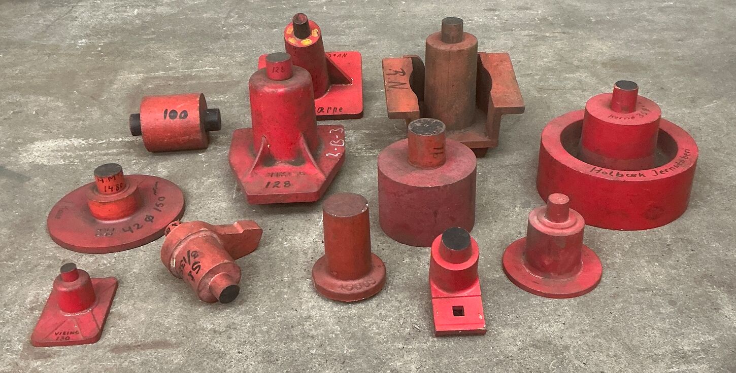 12 stk. støbeform fra Holbæk Jernstøberi