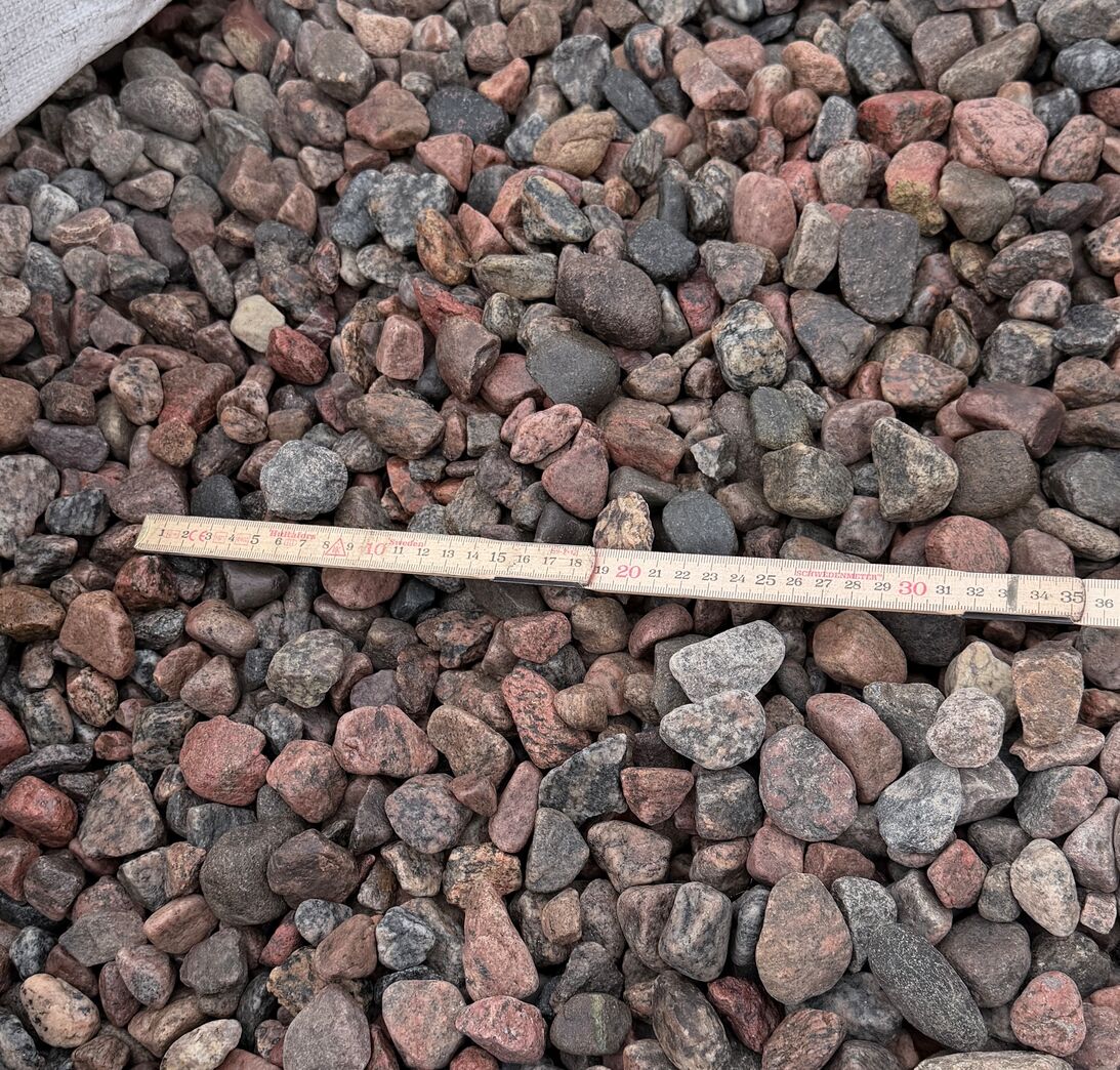 730 kg. Nøddesten ca 16-32 mm