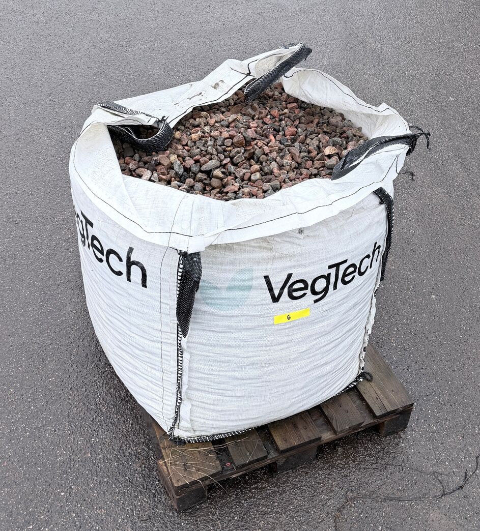 900 kg. Nøddesten ca 16-32 mm