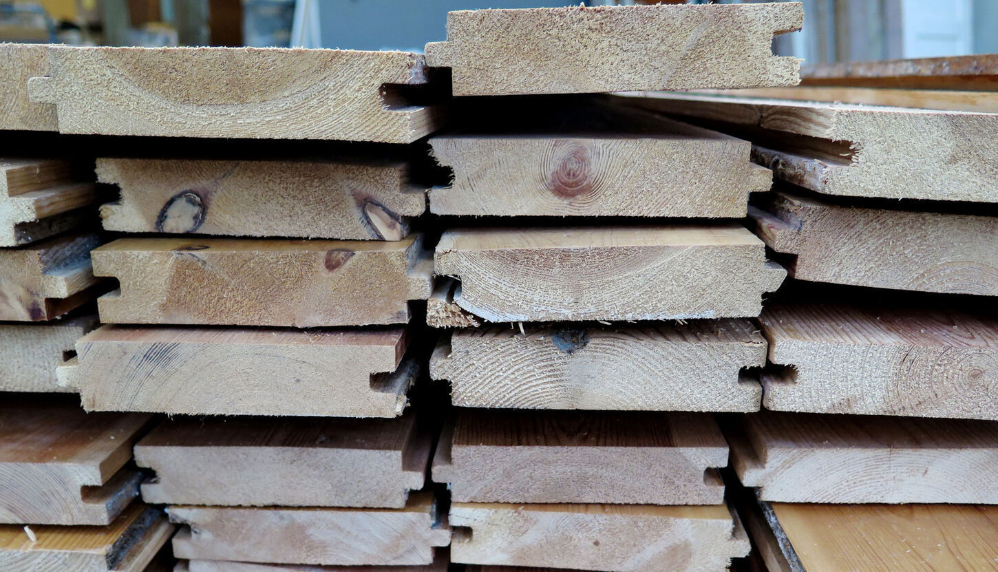 Brugte gulvbrædder i fyr, 18m2, 11,5cm