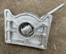 Bottom Transversal twistlock