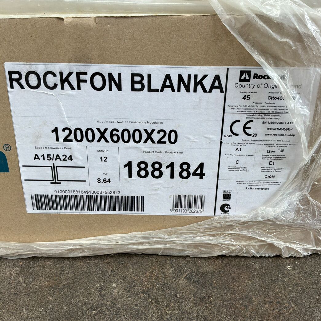 8,64 m2 Rockfon Blanka akustikloftplader 1200 x 600 x 20 mm.