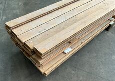 Brugt gulvbrædder i fyr, 23m2, 13,8 cm