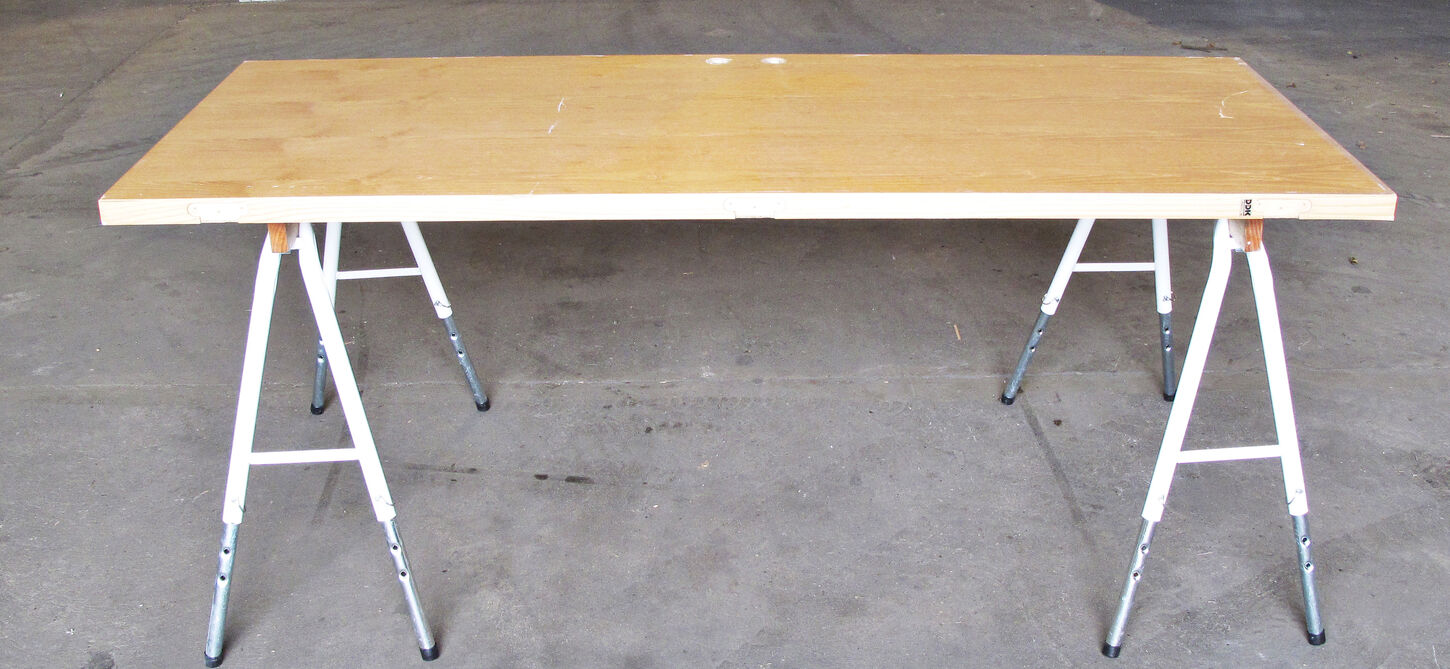 GØR DET SELV - Dørblad som bordplade