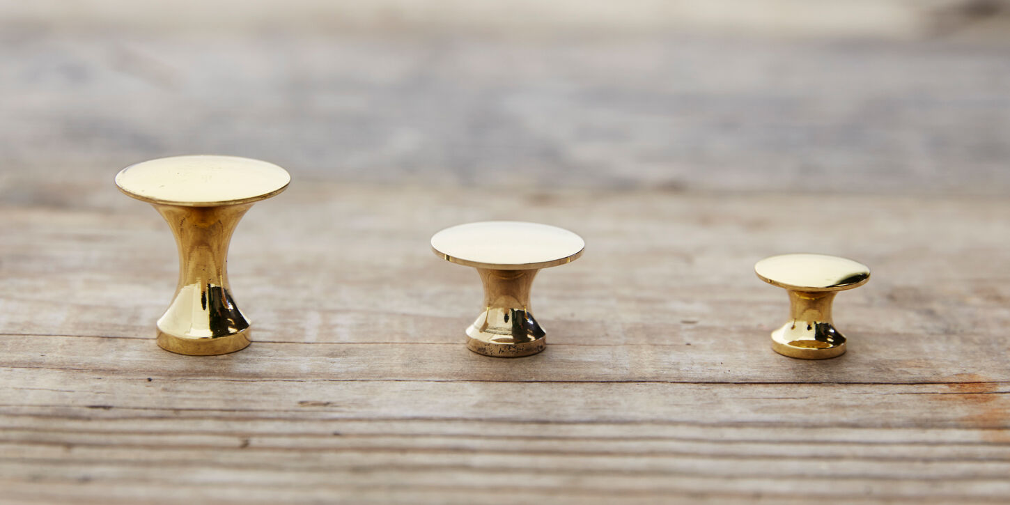 27 mm - Klassisk messingknap