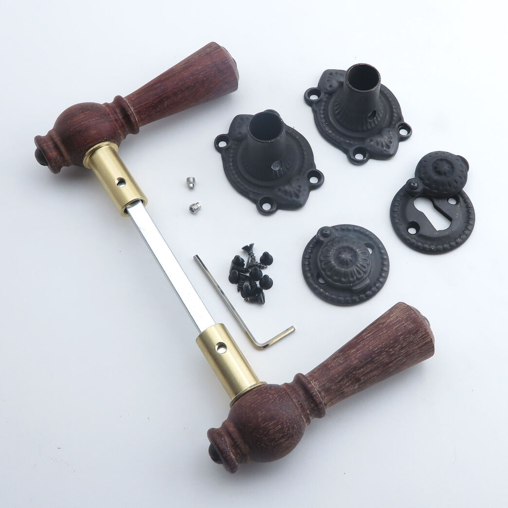 Trægreb til gammel dør - knebelgreb i bubinga