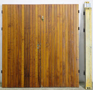 Dobbelt teakdør med karm