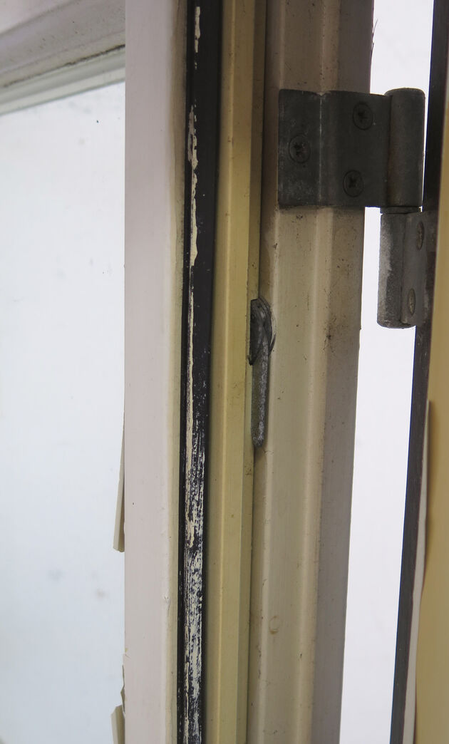 Vindue med koblede rammer