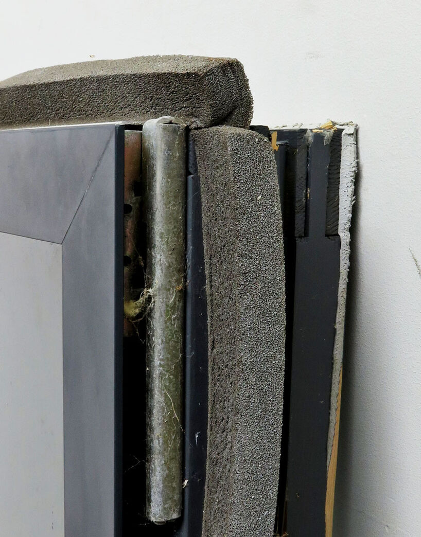 Termovindue, alu på træ med tonet glas