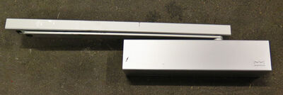 TS93 EN 2-5 m/glideskinne sølvfarvet