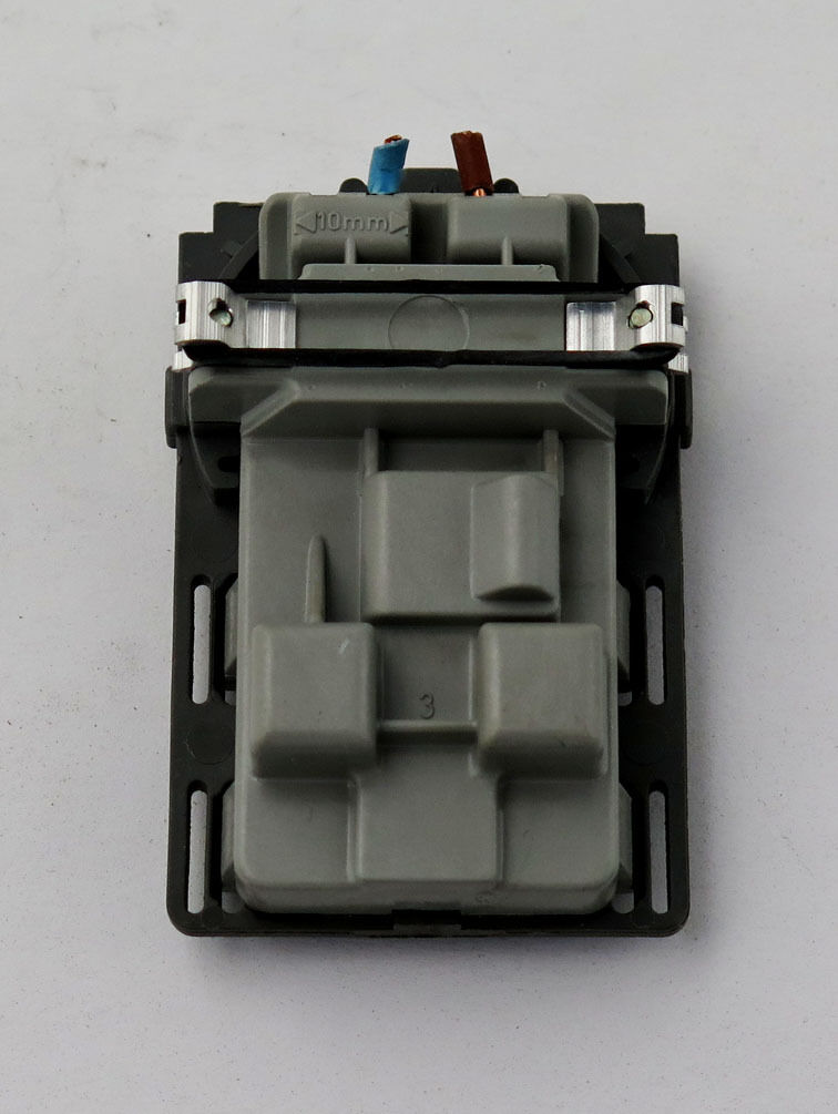 LK Fuga stikkontakt - uden front