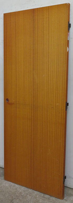 Fineret dør uden karm