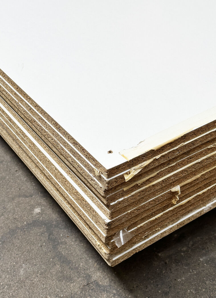 Hvid melamin spånplade 13 stk.