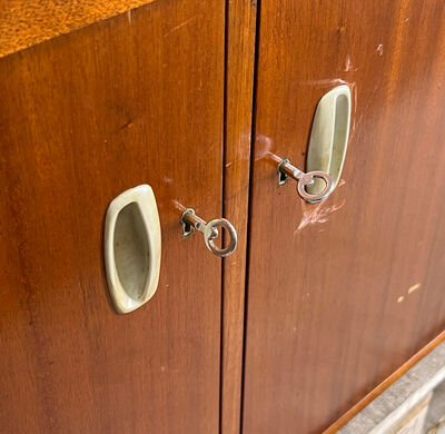 Skænk fra isbryderen 'Isbjørn' Skænk fra isbryderen 'Isbjørn'