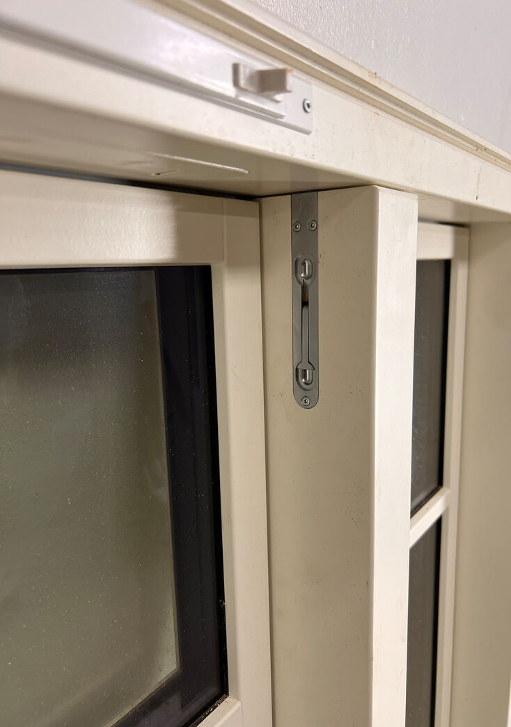 Termovindue / redningsåbning