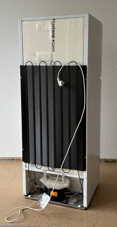 Gram køle/fryseskab