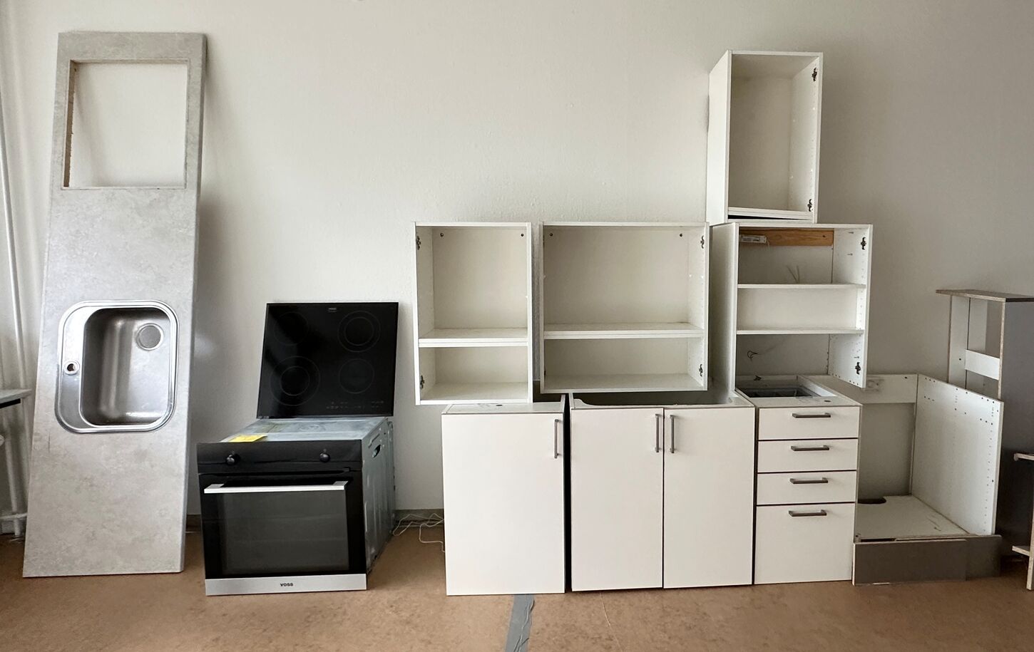 Brugt HTH Køkken med ovn.