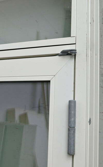 Høj terrassedør med top vindue