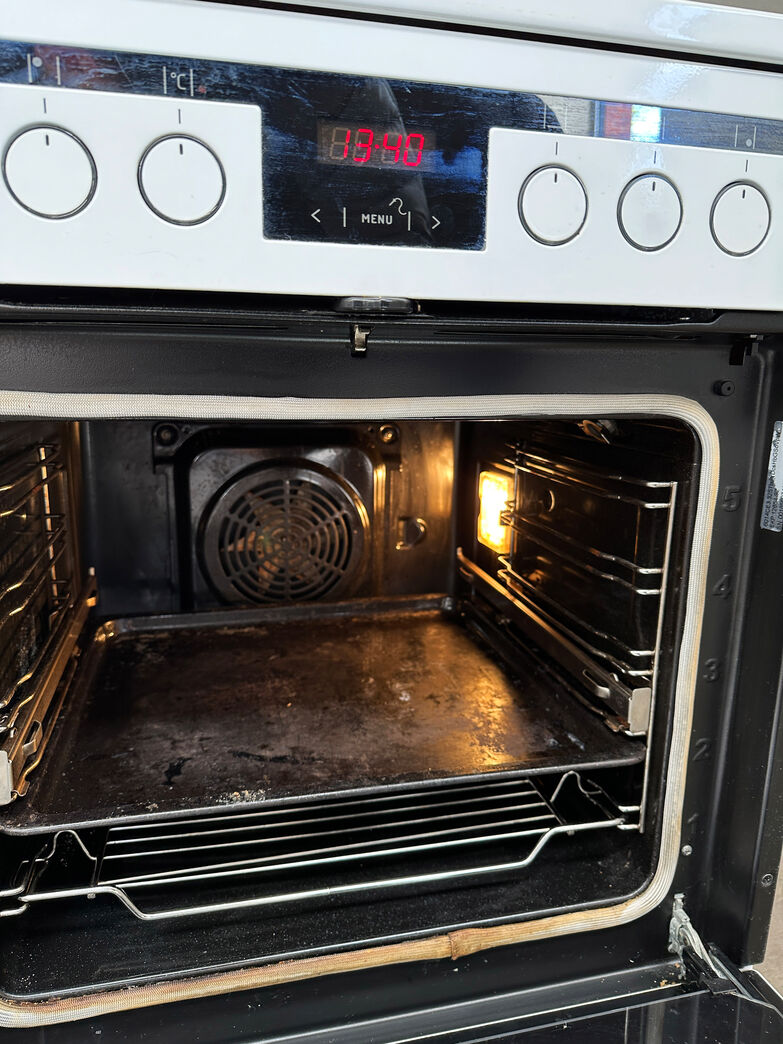 Gram keramisk komfur 85 cm h.