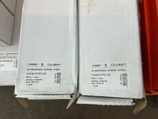 70 kasser båndede gipsskruer