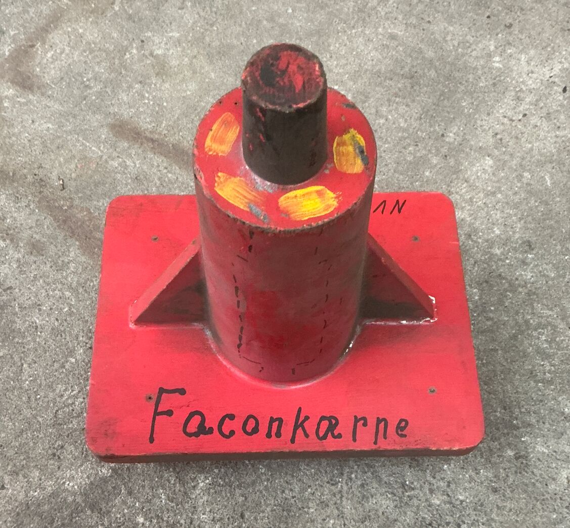 12 stk. støbeform fra Holbæk Jernstøberi