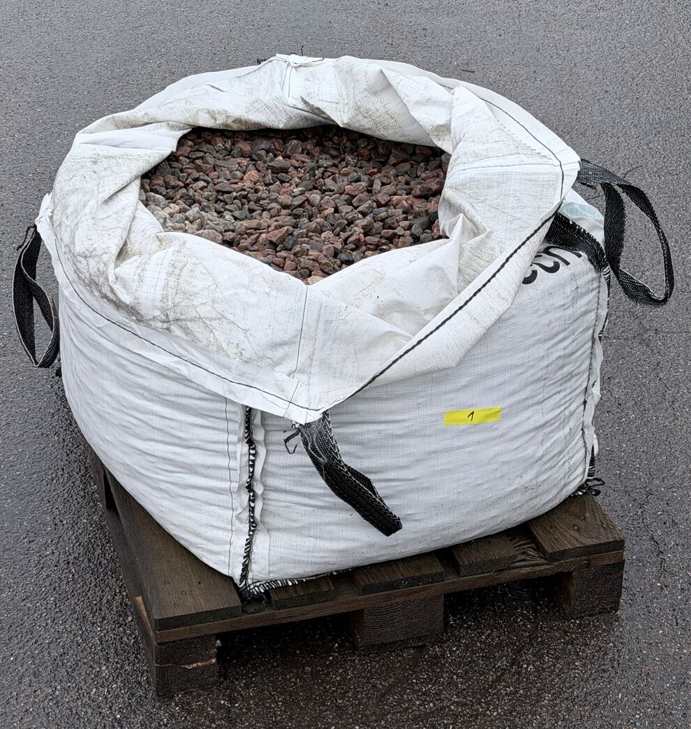 600 kg. Nøddesten ca 16-32 mm